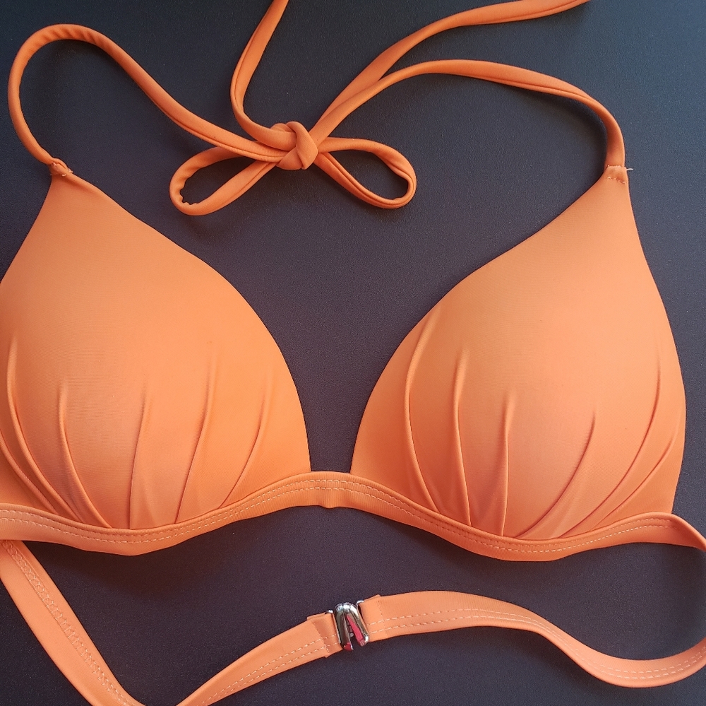 Bikini top